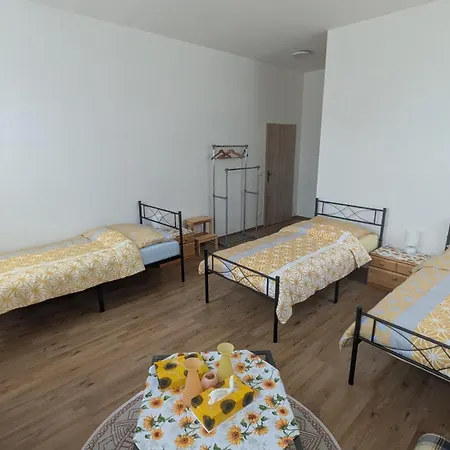 Alte Volksschule Heinrichs Bei Weitra Homestay *